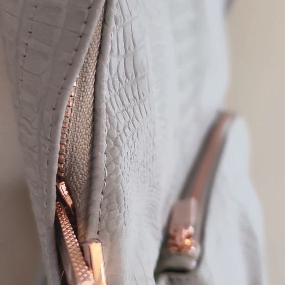 Ted Baker Rahri Reflective Croc Embossed Leather Backpack NWT - Picture 5 of 16